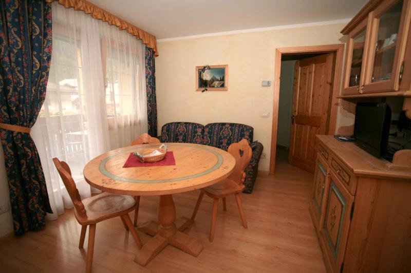 Casa Maurivan Canazei Eksteriør billede
